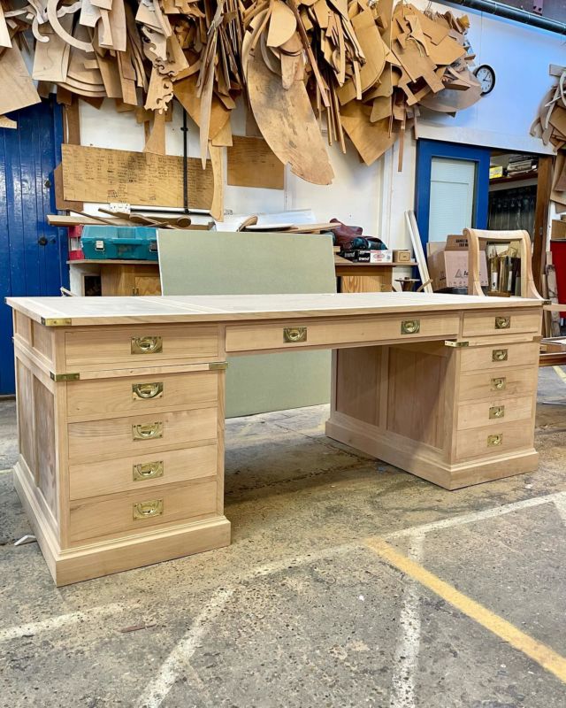 Admiring the fine craftsmanship that went into this substantial military style campaign desk. A bespoke desk based on the classic design, ready for the polishers, and to be finished with a hide top. 

What colour leather would you choose? 

We can’t wait to showcase this piece when it’s finished!